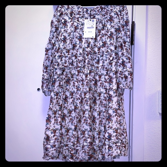 Floral‎ Zara dress - Picture 1 of 6